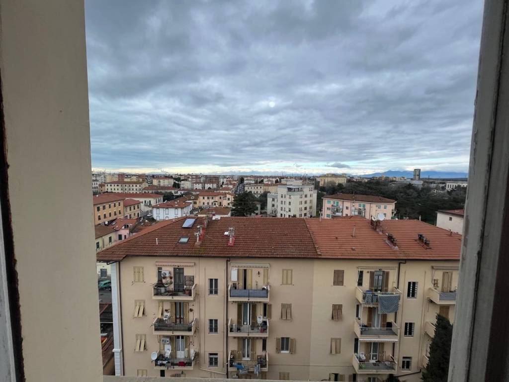 appartamento in vendita a Livorno in zona Stazione