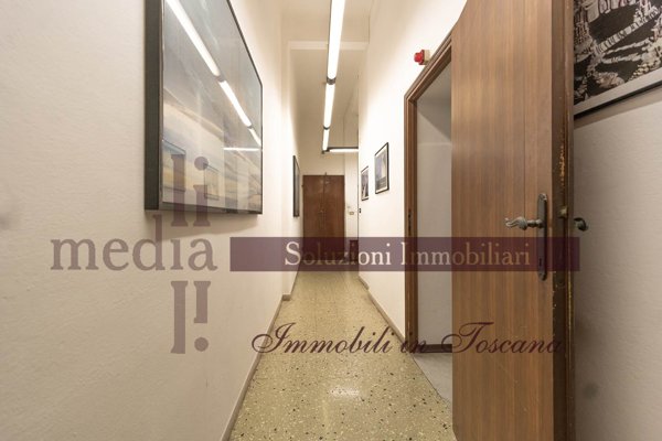 ufficio in vendita a Livorno in zona Centro Città