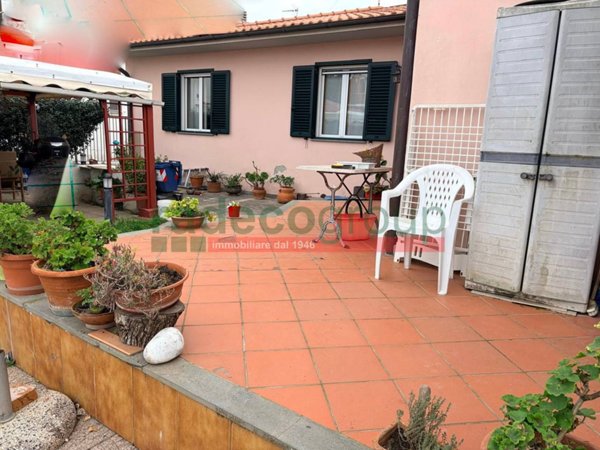 casa indipendente in vendita a Livorno in zona Ardenza