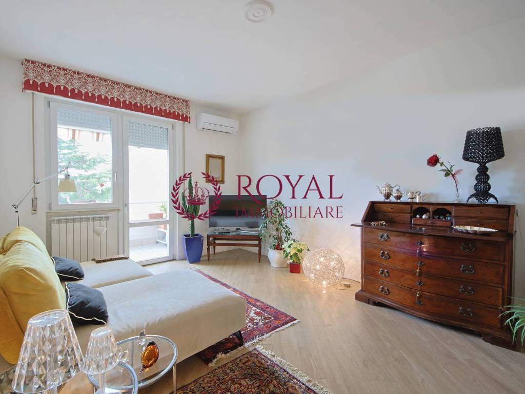 appartamento in vendita a Livorno in zona Stazione