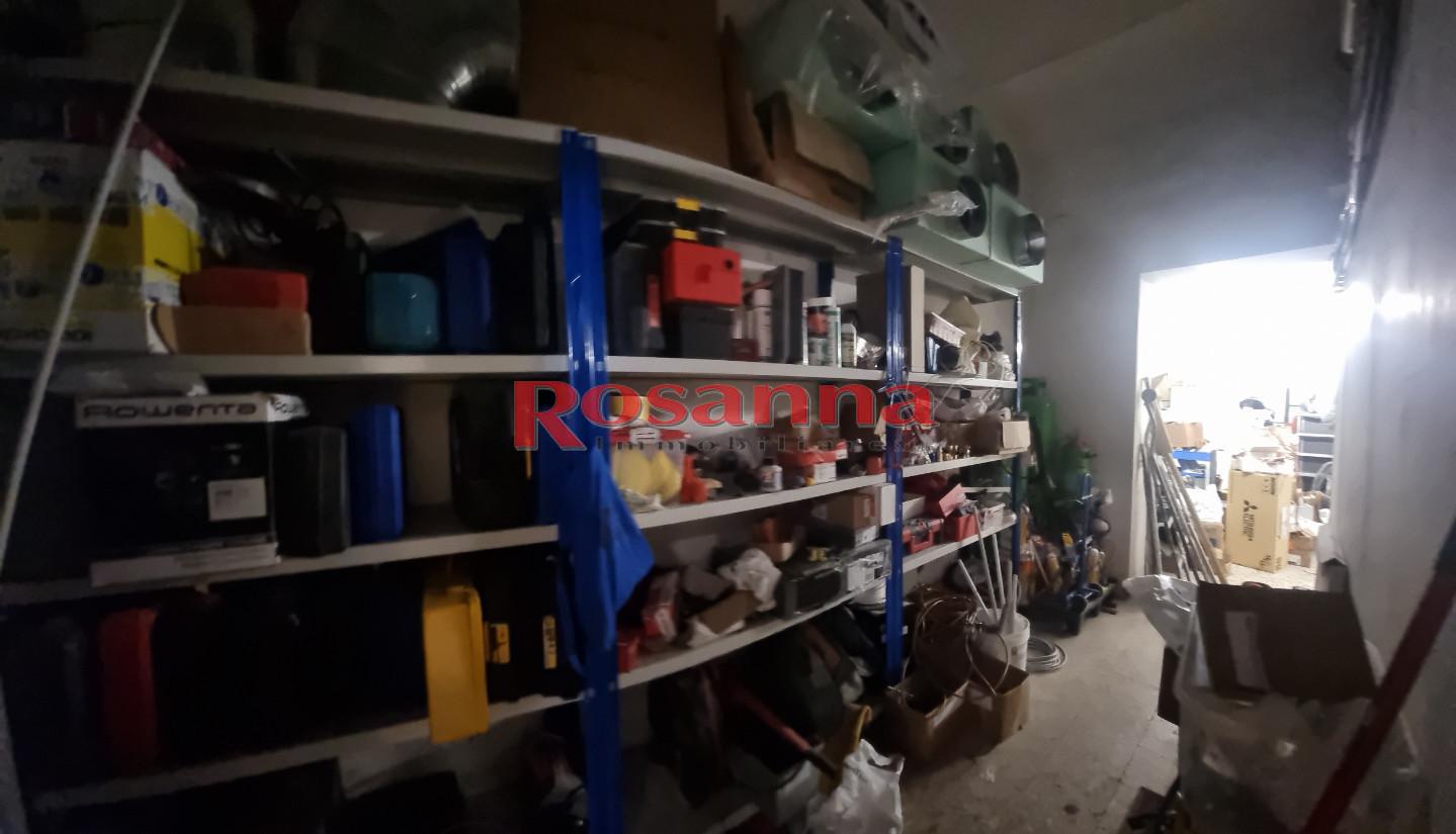 ufficio in vendita a Livorno