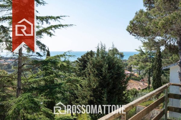 appartamento in vendita a Livorno in zona Quercianella