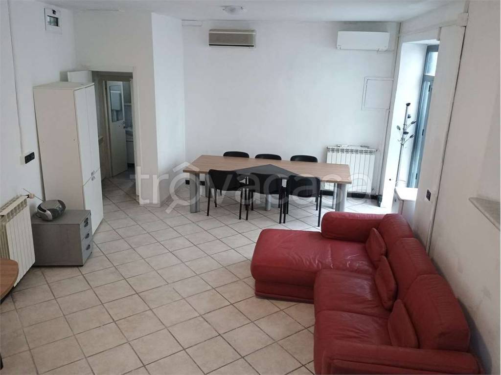 casa indipendente in vendita a Livorno