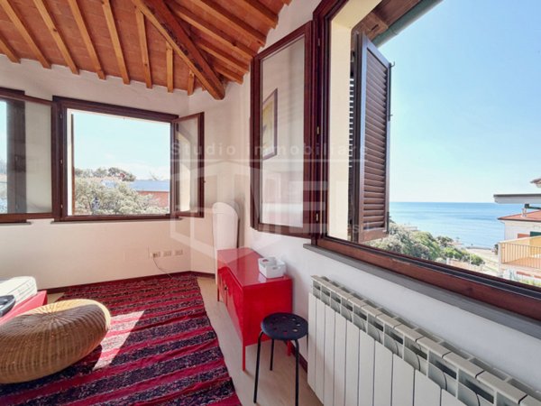 appartamento in vendita a Livorno in zona Quercianella