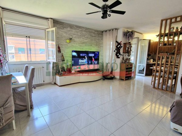 appartamento in vendita a Livorno in zona Stillo