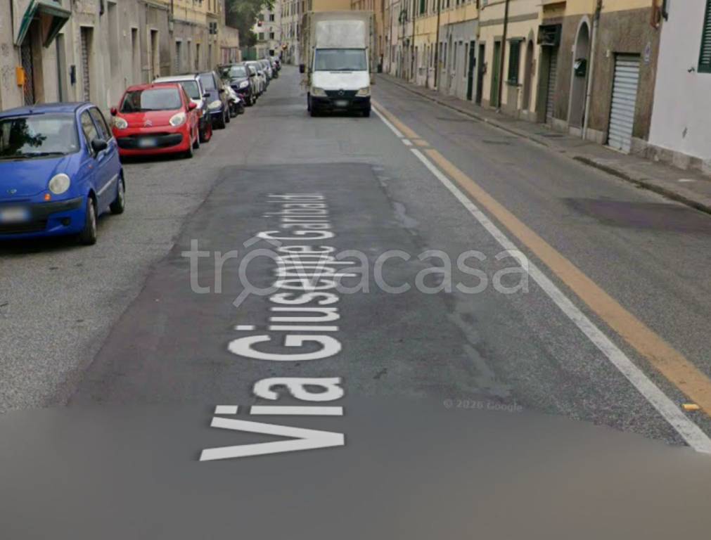 locale commerciale in vendita a Livorno