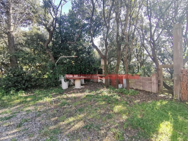 terreno agricolo in vendita a Livorno in zona Antignano