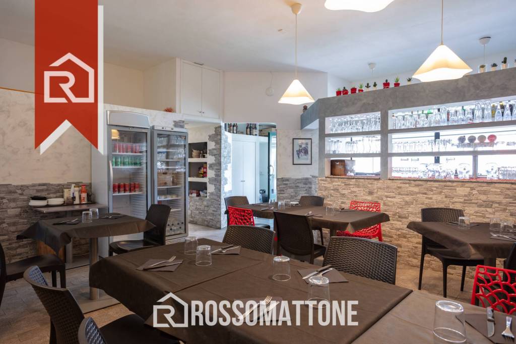 negozio in vendita a Livorno in zona Padula