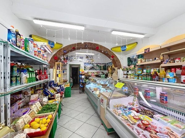 negozio in vendita a Livorno