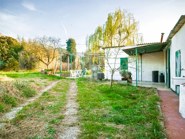 terreno agricolo in vendita a Livorno in zona Padula