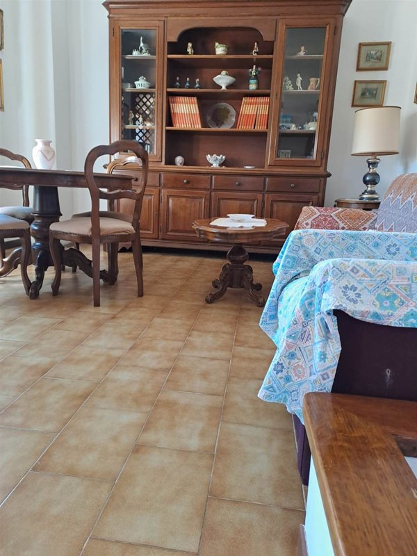 appartamento in vendita a Livorno in zona Limoncino