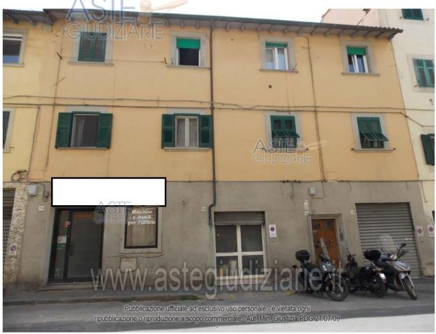 locale commerciale in vendita a Livorno