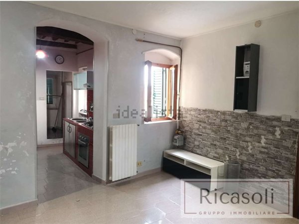 appartamento in vendita a Livorno in zona Ospedale