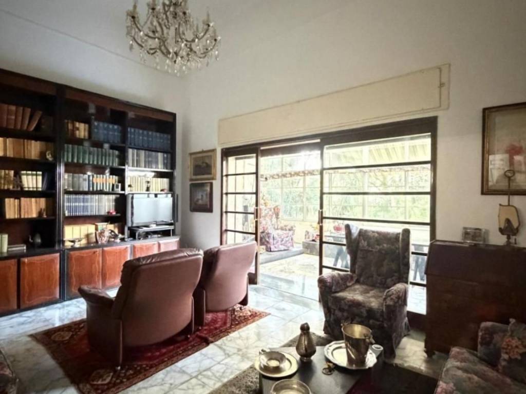 casa indipendente in vendita a Livorno