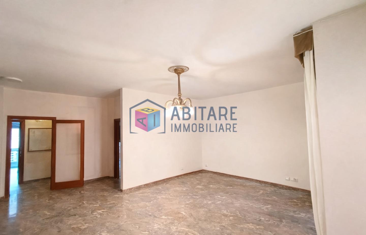 appartamento in vendita a Livorno in zona Lungomare