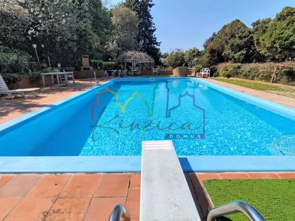 casa indipendente in vendita a Livorno in zona Montenero