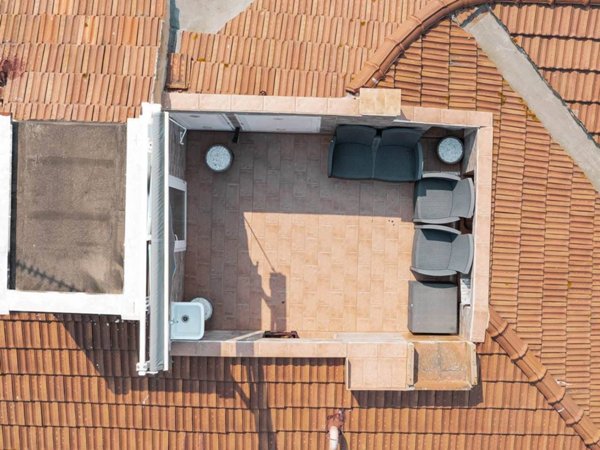 appartamento in vendita a Livorno in zona Antignano