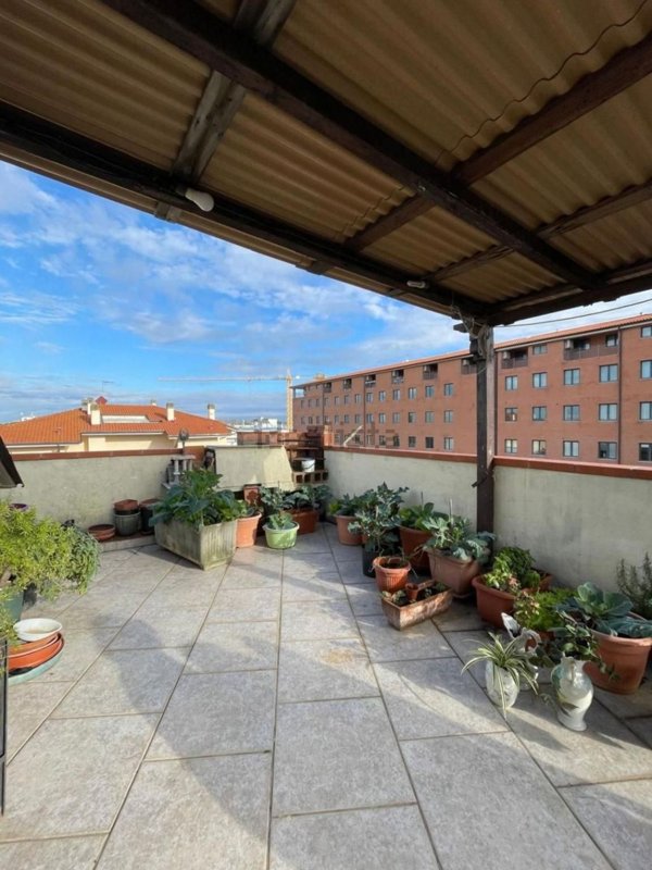 appartamento in vendita a Livorno in zona Centro Città