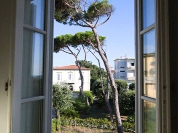 appartamento in vendita a Livorno in zona Antignano