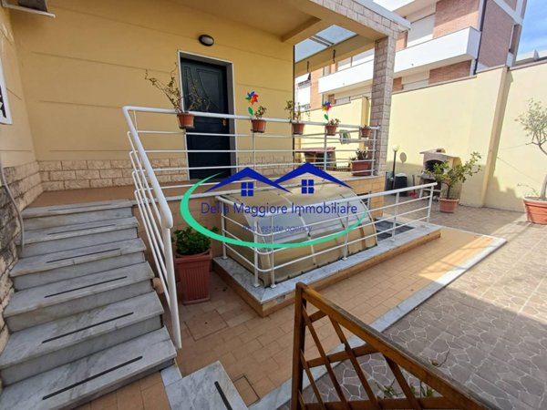 casa indipendente in vendita a Livorno