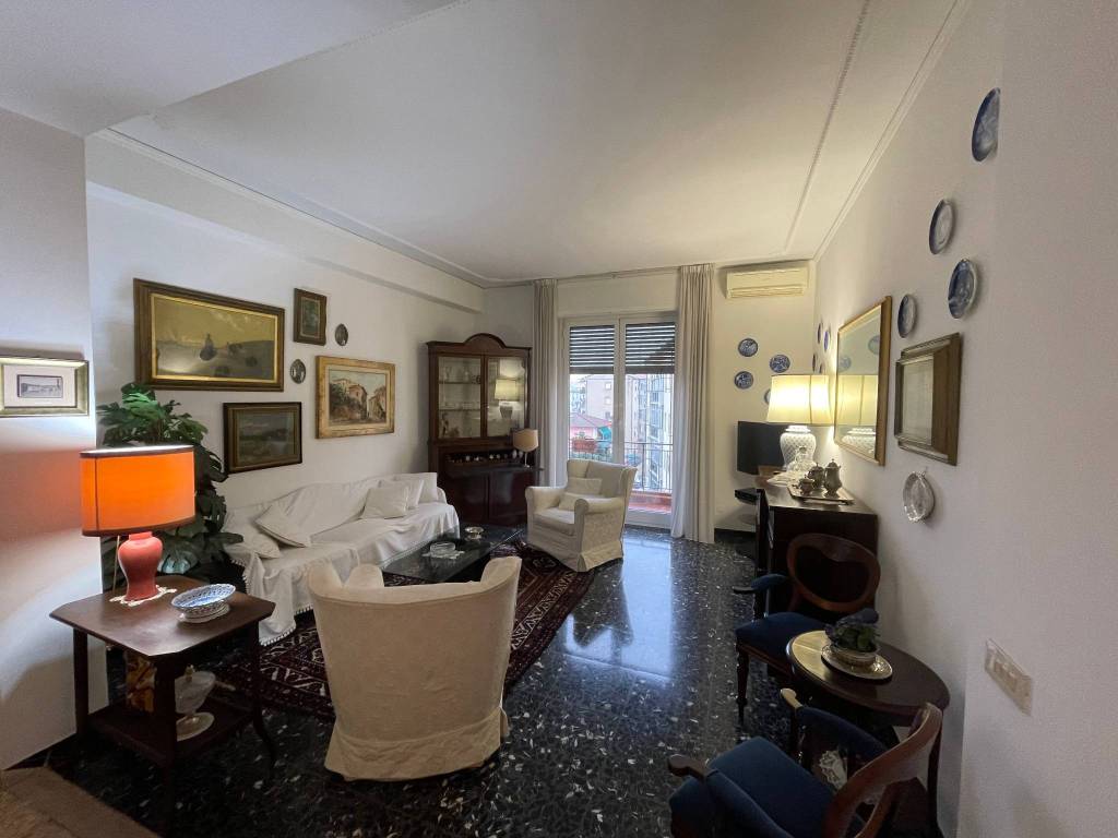 appartamento in vendita a Livorno in zona Stazione