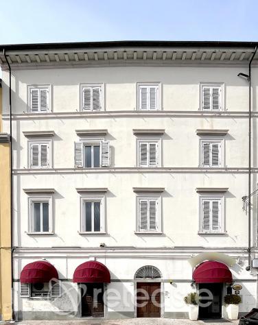 ufficio in vendita a Livorno in zona Centro Città