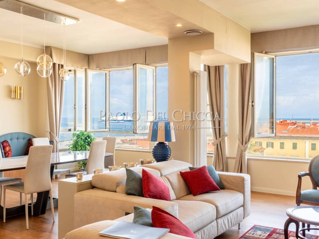 appartamento in vendita a Livorno in zona Lungomare