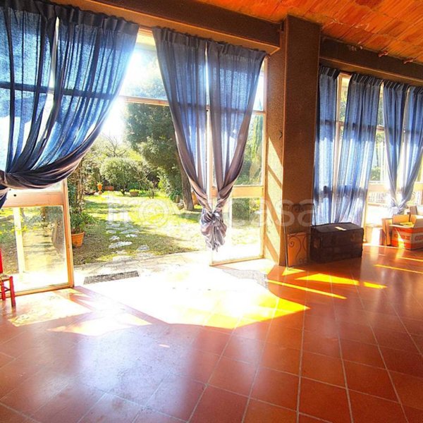 casa indipendente in vendita a Livorno in zona Montenero