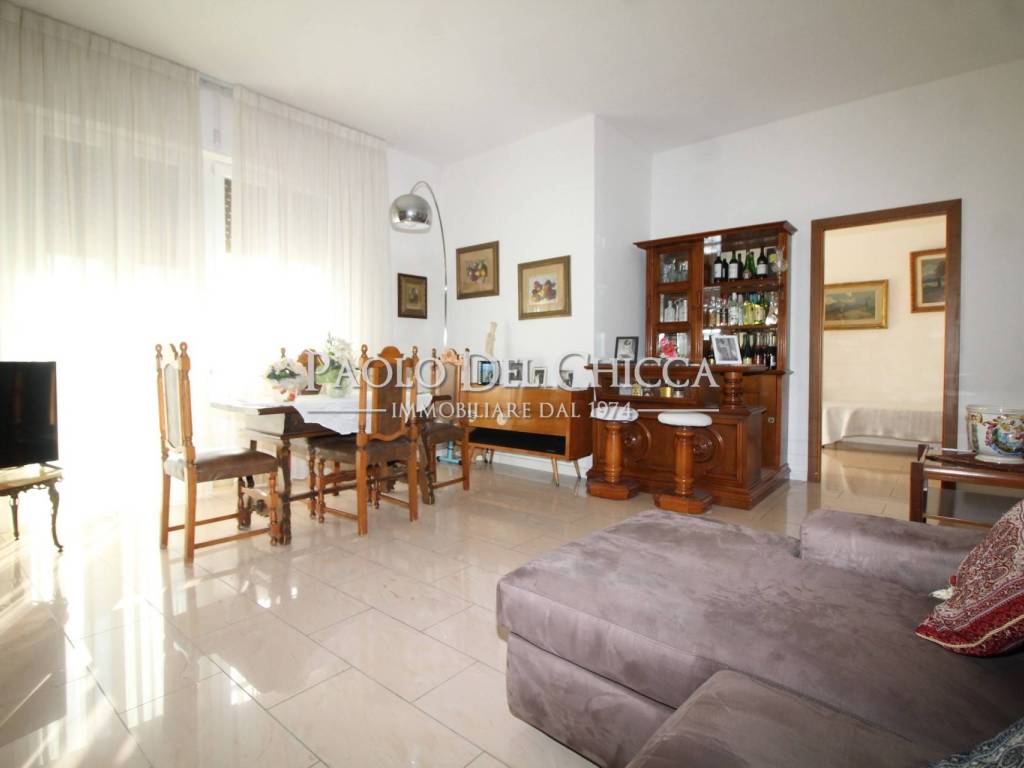 appartamento in vendita a Livorno in zona Ardenza