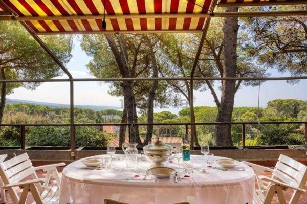 casa indipendente in vendita a Livorno in zona Quercianella