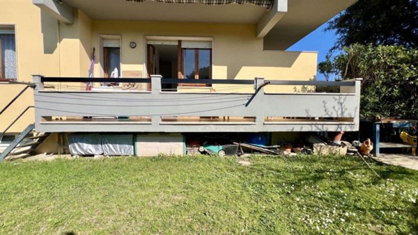 appartamento in vendita a Livorno in zona Antignano