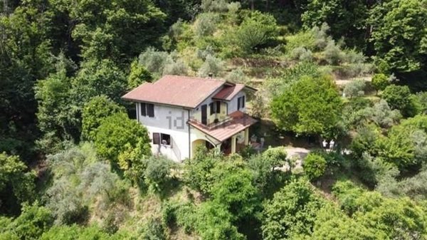 casa indipendente in vendita a Livorno in zona Centro Città
