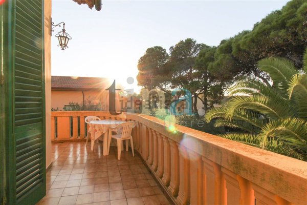 appartamento in vendita a Livorno in zona Quercianella