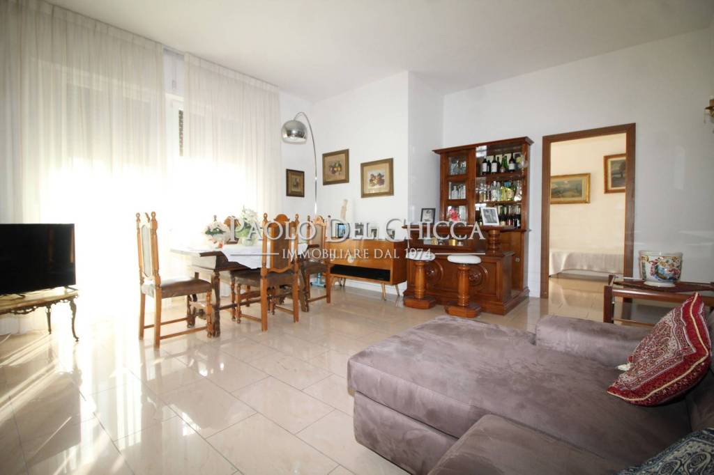 appartamento in vendita a Livorno in zona Ardenza