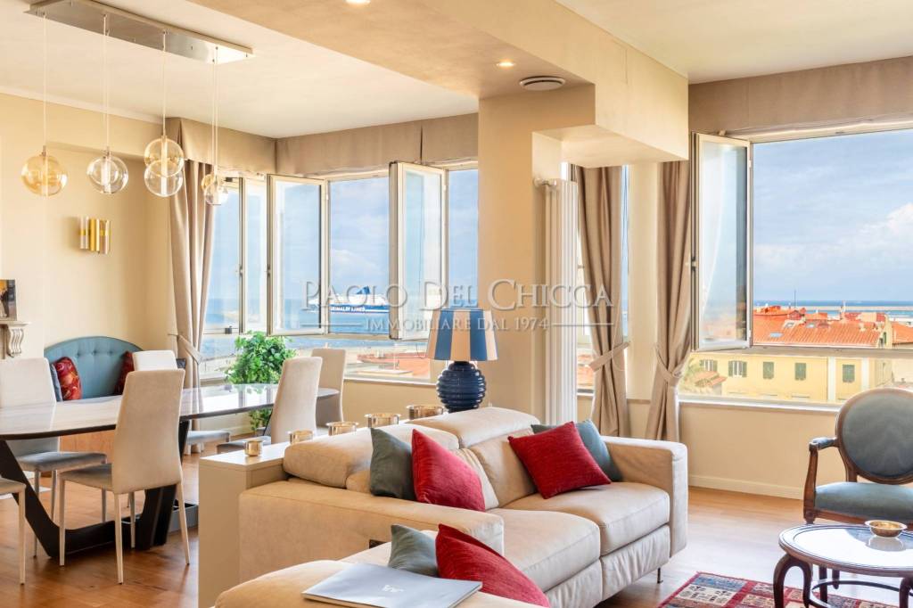 appartamento in vendita a Livorno in zona Lungomare