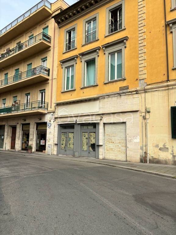 negozio in vendita a Livorno