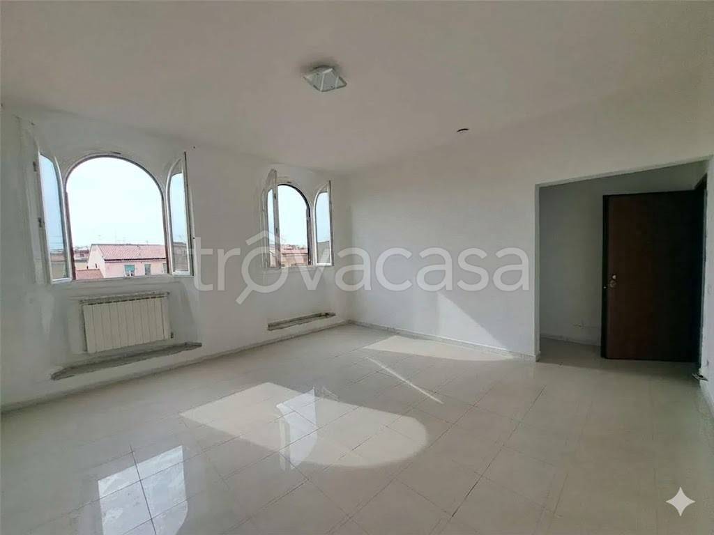 appartamento in vendita a Livorno in zona Centro Città