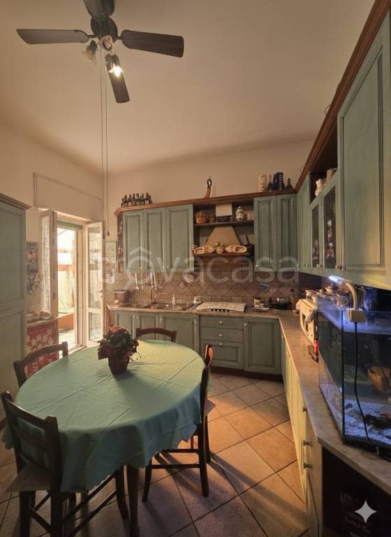 appartamento in vendita a Livorno in zona Ardenza