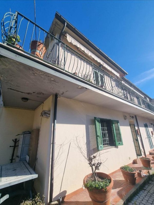 appartamento in vendita a Livorno in zona Quercianella