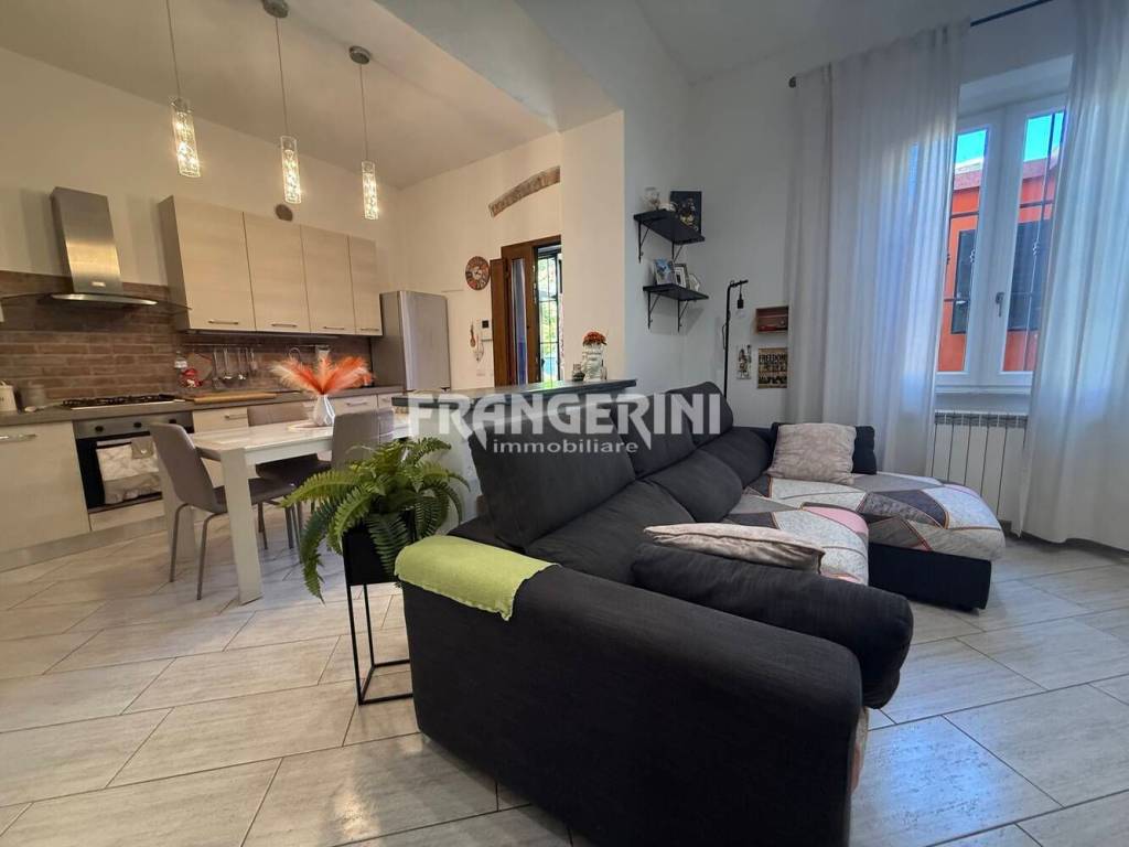 appartamento in vendita a Livorno in zona Ospedale