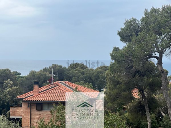 appartamento in vendita a Livorno in zona Quercianella