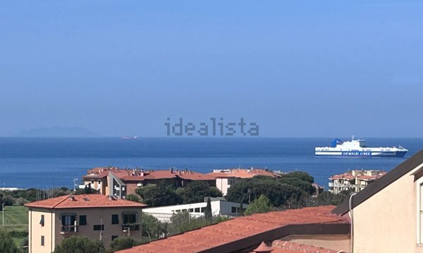 casa indipendente in vendita a Livorno in zona Antignano
