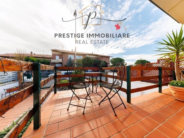 casa indipendente in vendita a Livorno in zona Limoncino