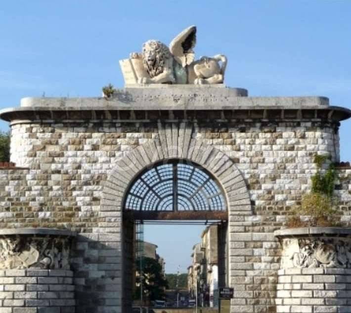 appartamento in vendita a Livorno