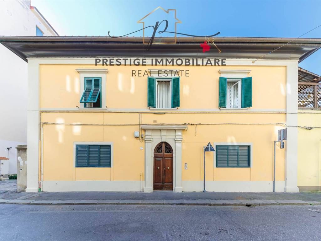 appartamento in vendita a Livorno in zona Stazione