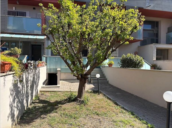 appartamento in vendita a Livorno