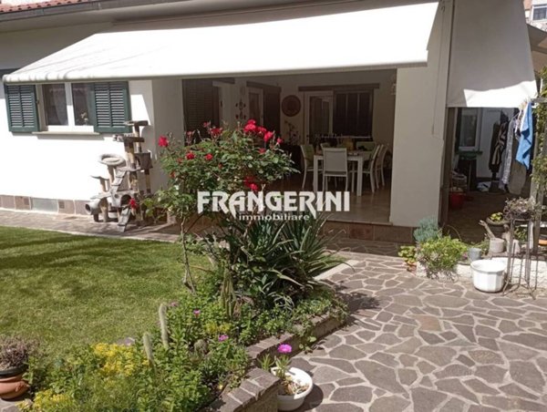 casa indipendente in vendita a Livorno in zona Stazione