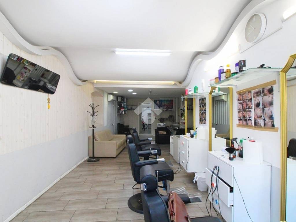 negozio in vendita a Livorno