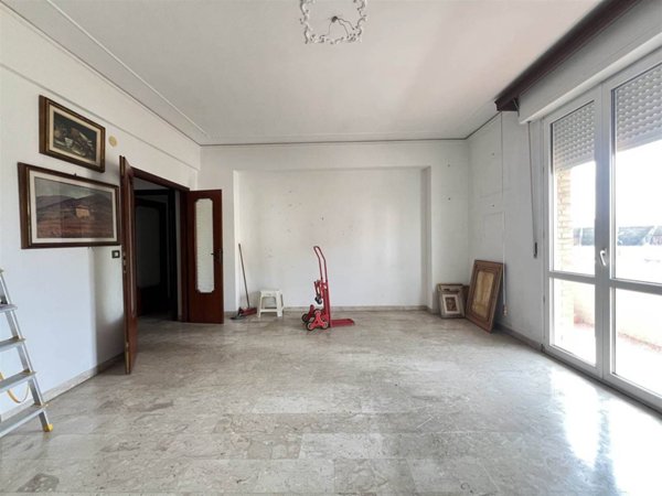 appartamento in vendita a Livorno in zona Antignano