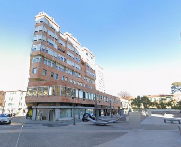 pentavano in vendita a Livorno